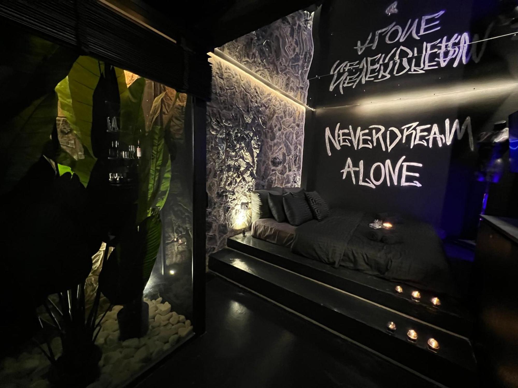 Doormat#13 Black Mirror เทสซาโลนิกิ ภายนอก รูปภาพ