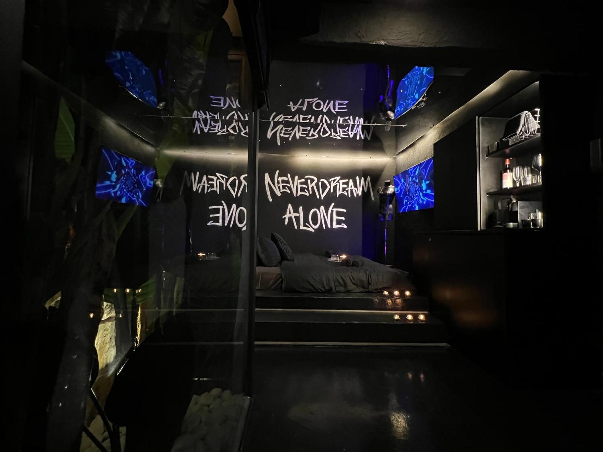 Doormat#13 Black Mirror เทสซาโลนิกิ ภายนอก รูปภาพ